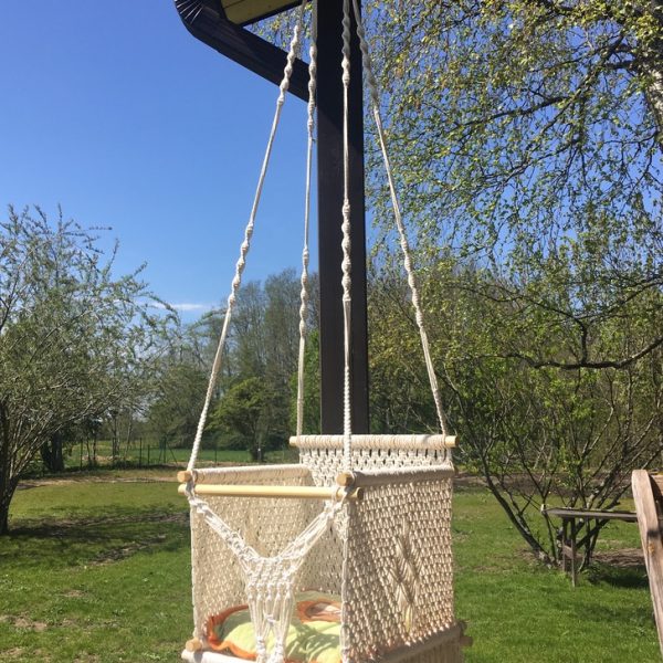 Väikelapse kiik